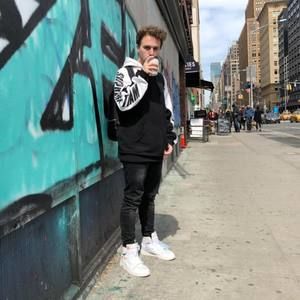 Meet your Posher, Dylan